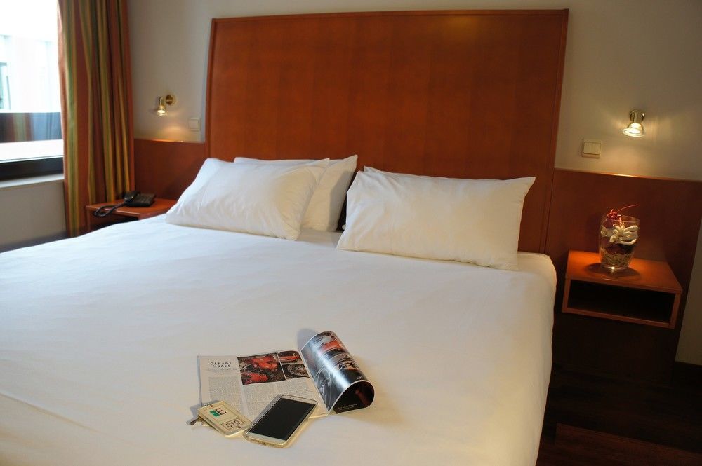 Ibis Brussels Erasmus Hotel Anderlecht Exterior foto